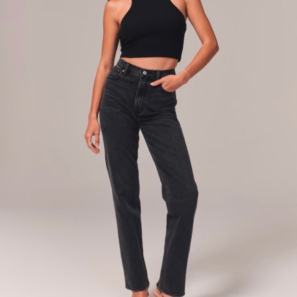 Abercrombie & Fitch 90s Ultra High Rise Straight jeans.